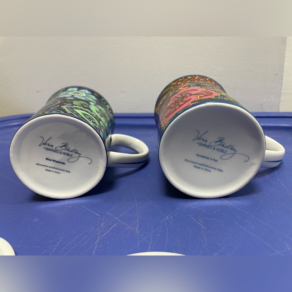 2 Gorgeous Paisley Vera Bradley Symphony in Hue & Blue Rhapsody Coffee Mugs/Lids - Picture 13 of 15